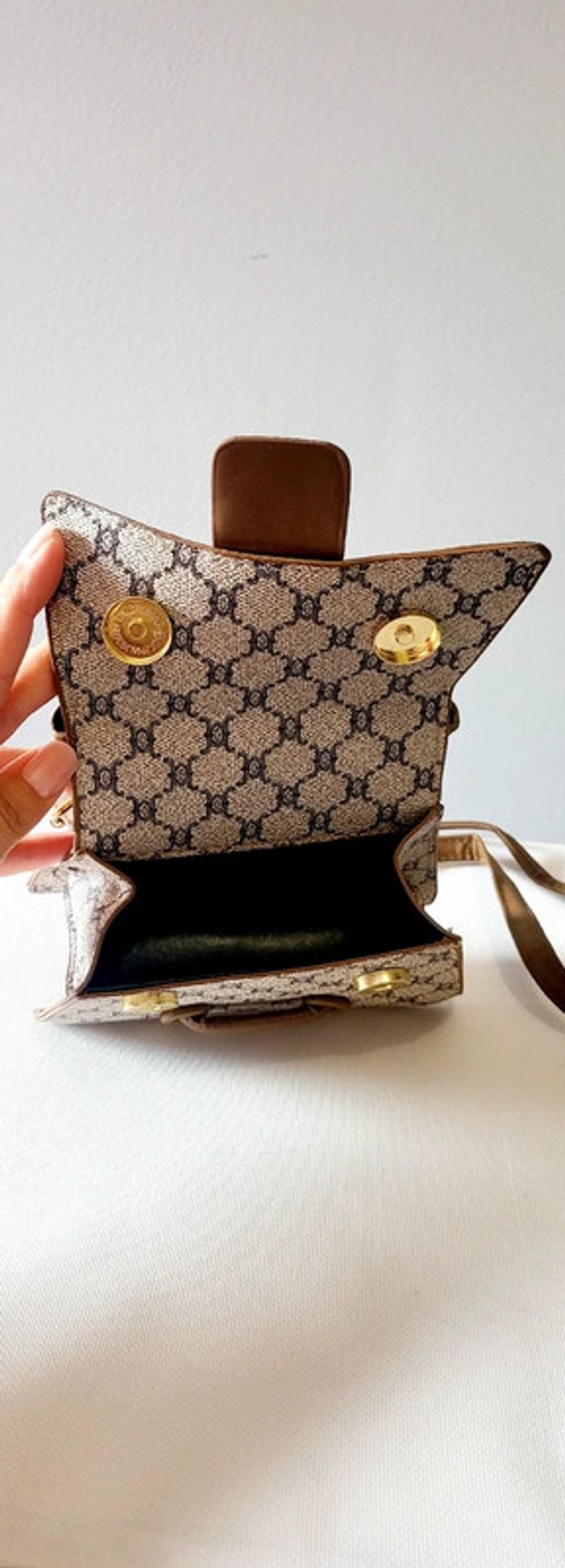 Sac a main marron style monogramme - photo numéro 3