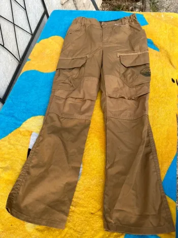 Pantalon décathlon taille 6ans