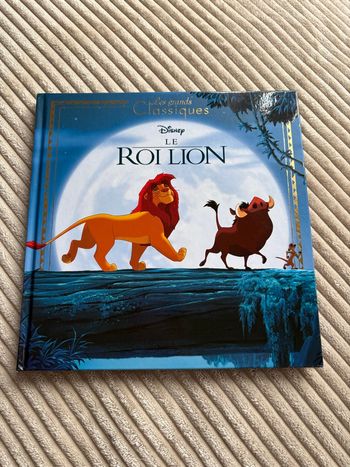 Livre les grands classiques « le roi lion »