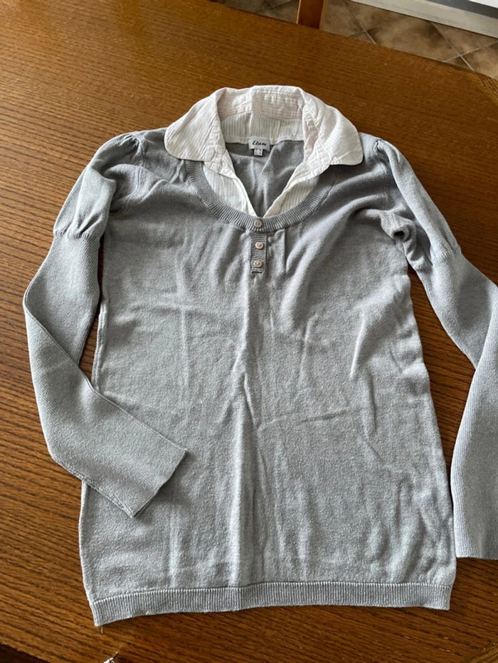 Pull avec col chemisier