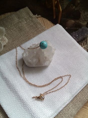 Collier perle de pierre turquoise naturelle