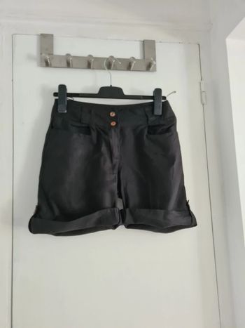 Short en lin Jacqueline Riu