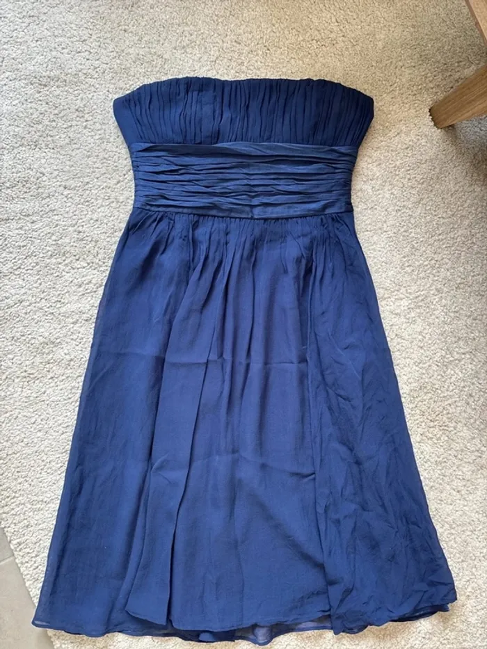 Robe bustier à froufrou bleu marine