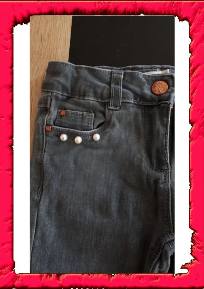 Joli jeans perlés agrémenté de sequins taille ajustable - photo numéro 5