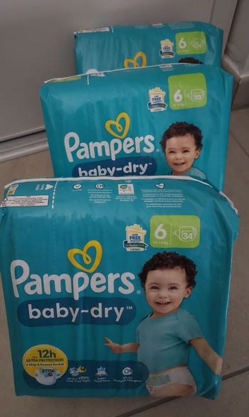 Couches Pampers taille 6