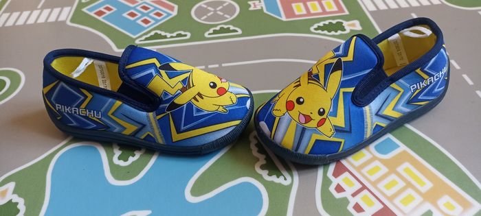 Chausson pikachu - photo numéro 2