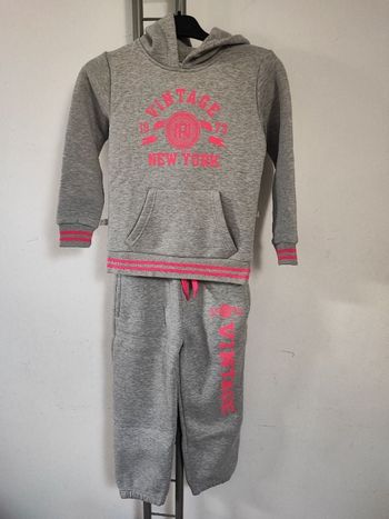 Jogging enfant tricot saja