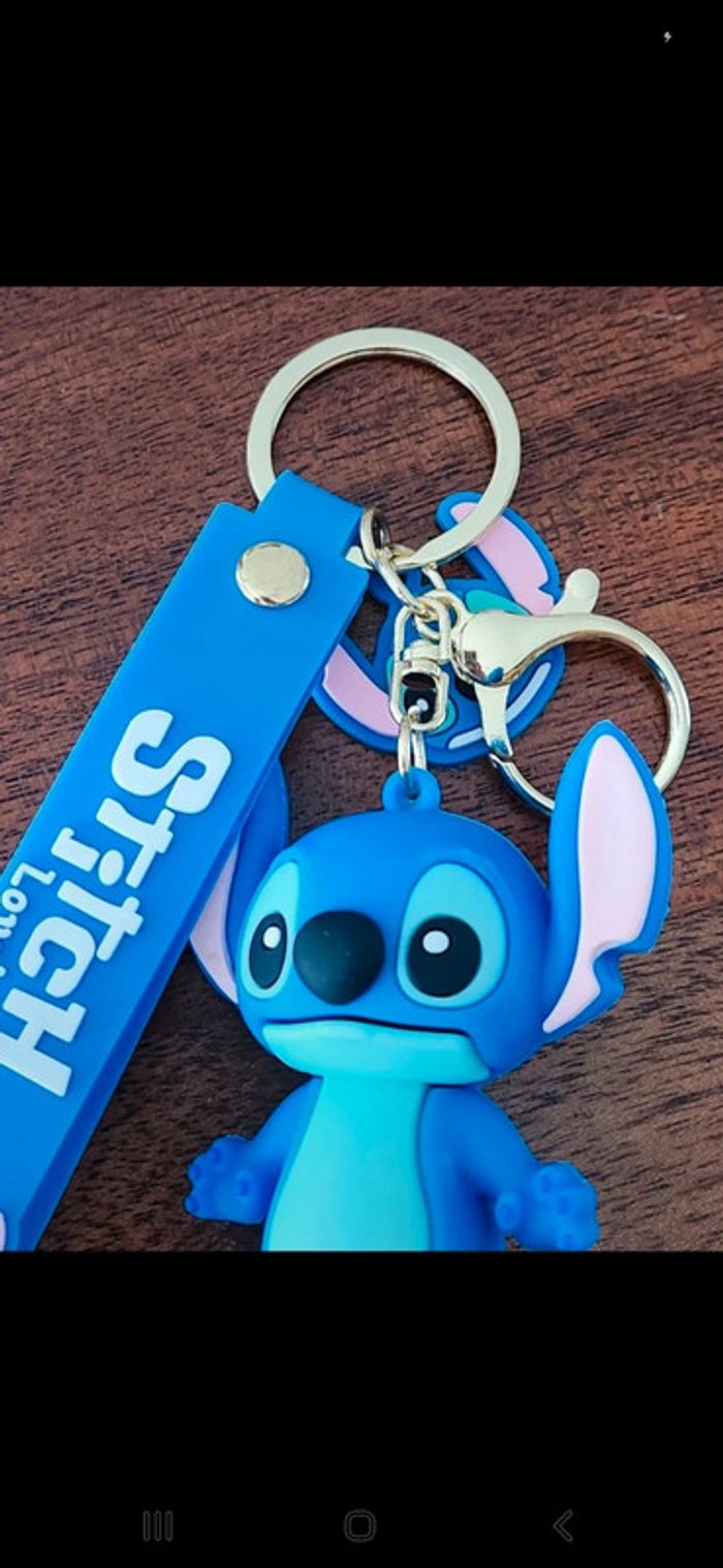 Porte-Clés Stitch Bleu & Or - photo numéro 4