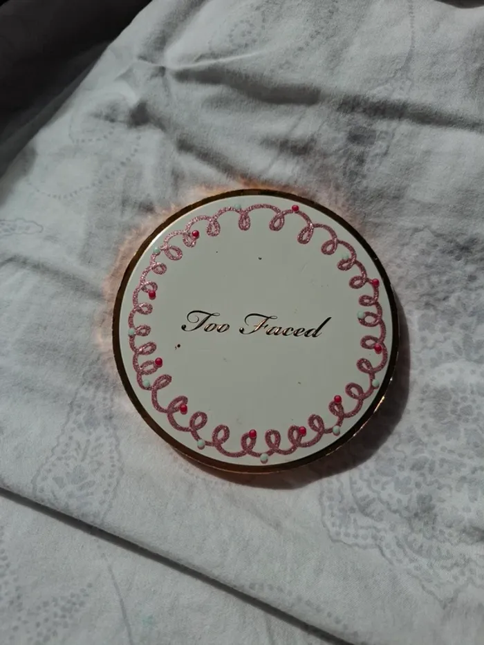 Palette too faced