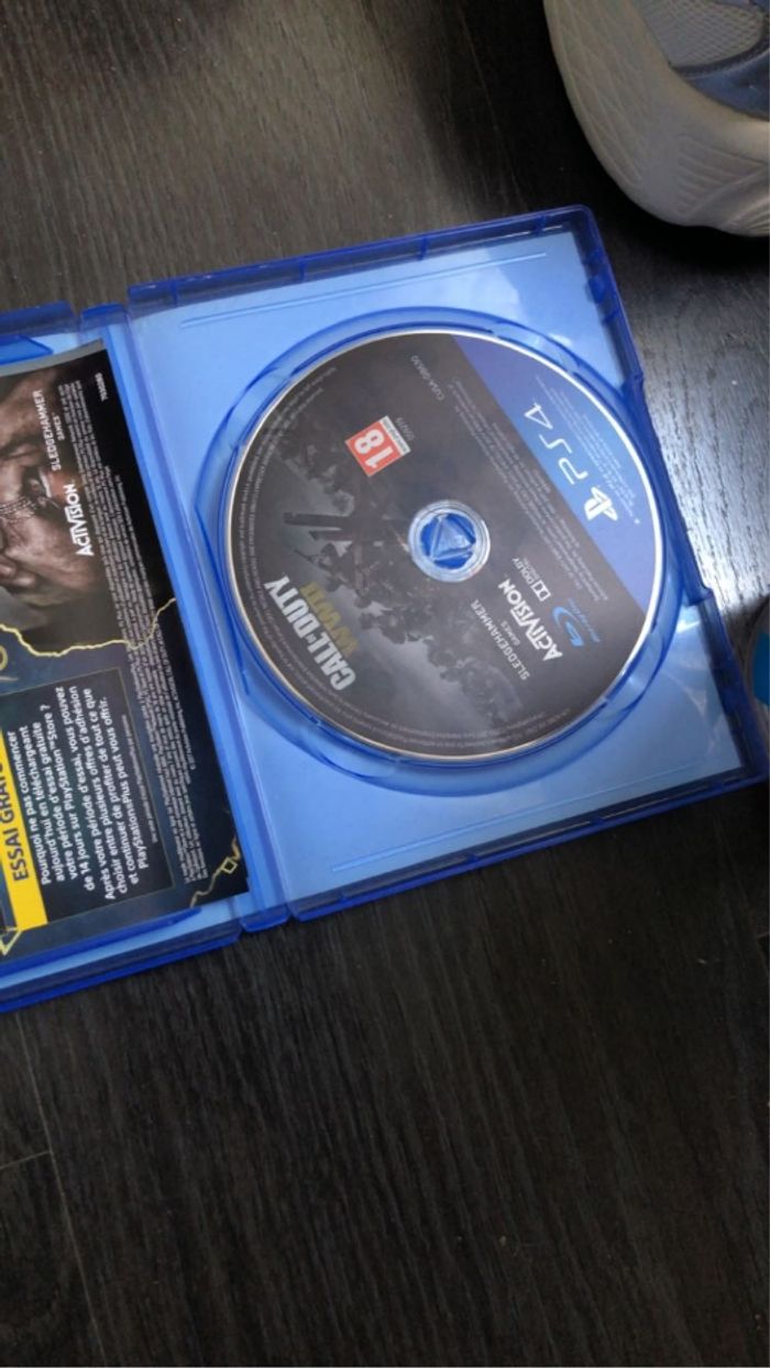 2 jeux ps4 - photo numéro 2