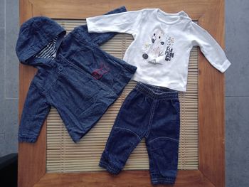 Joli ensemble 6 mois