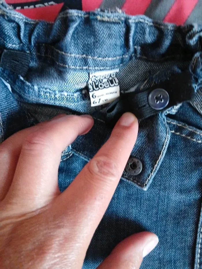 Lots de 3 jeans taille 6 mois - photo numéro 4