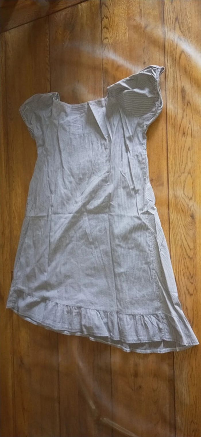 Robe légère à rayures - photo numéro 2