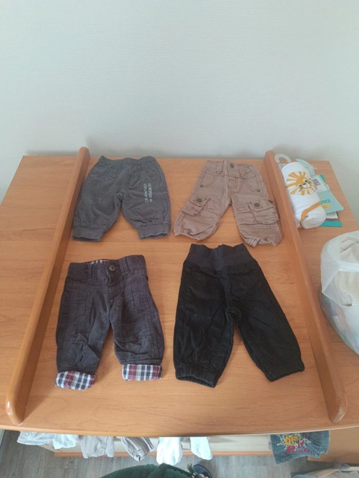 Lot 4 jeans garçon 3 mois
