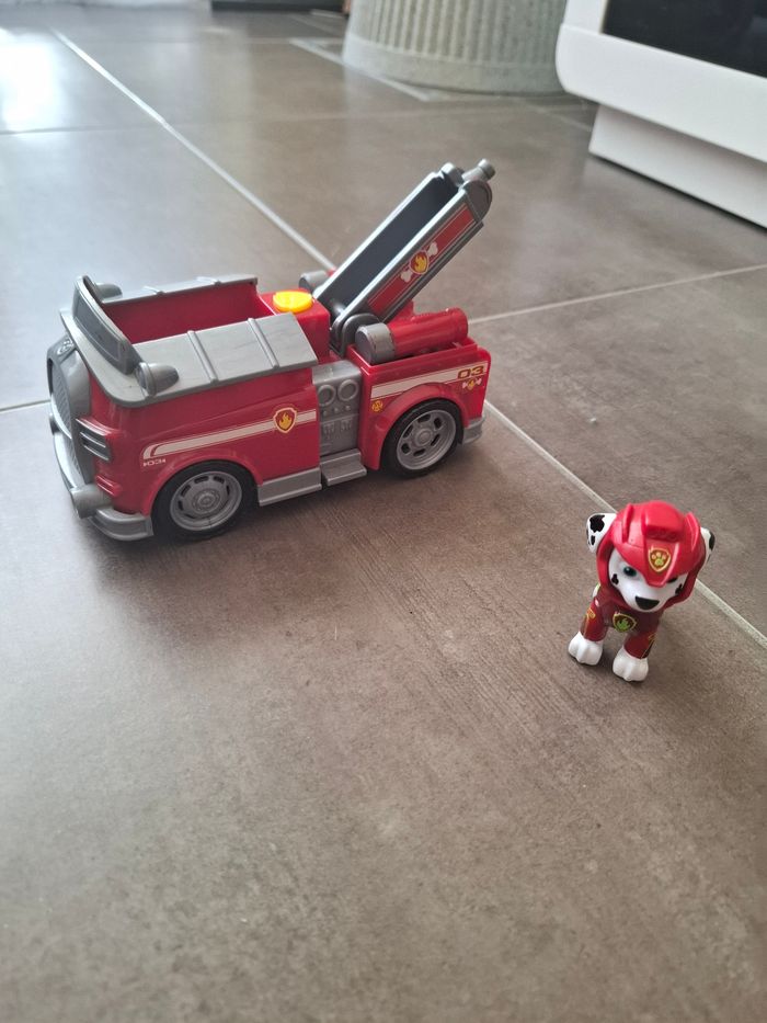 Marcus et son véhicule - photo numéro 2