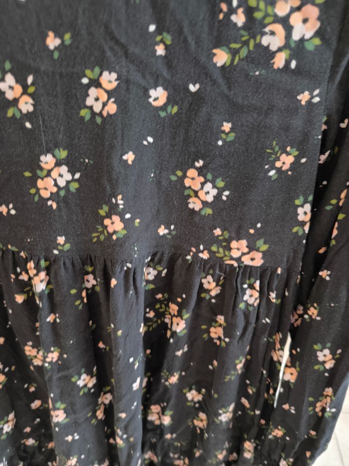 Robe à fleurs - photo numéro 5