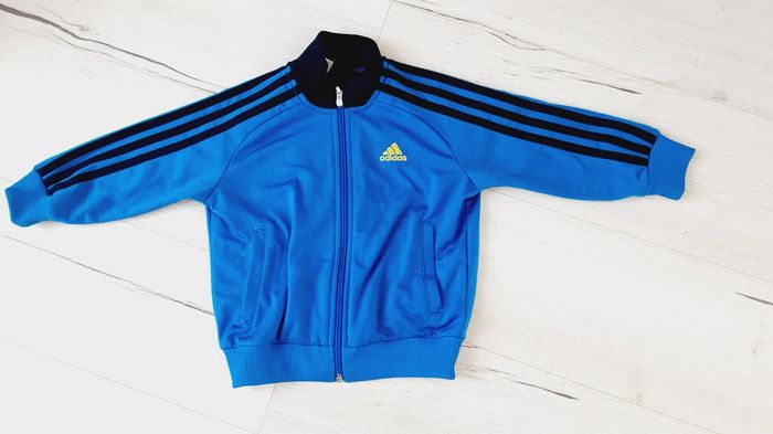 Vêtement garçon veste de sport bleue Adidas 3 ans