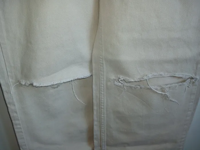 Pantalon femme à trous - photo numéro 2