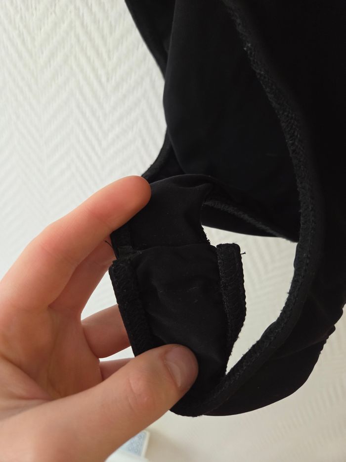 Body noir à manche froufrou - photo numéro 6