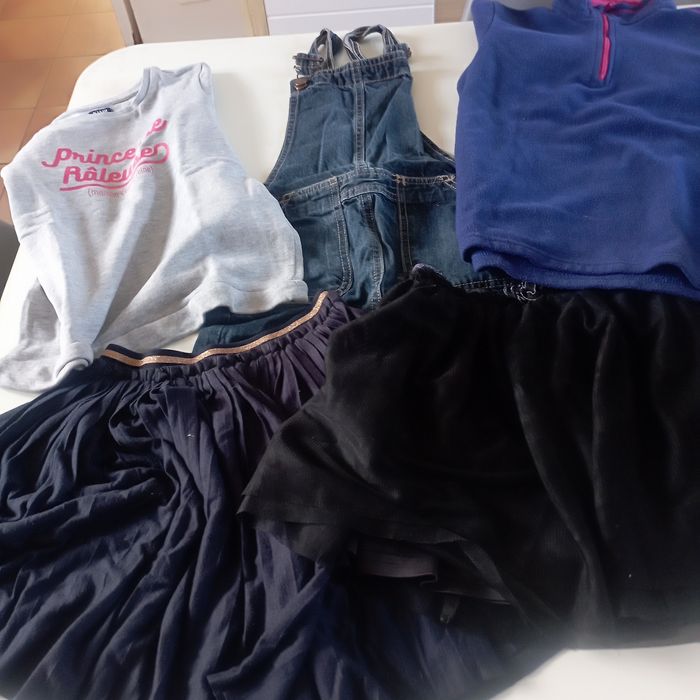 Lot de 5 vêtements