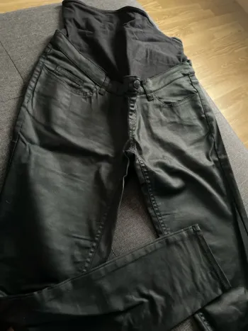Pantalon grossesse