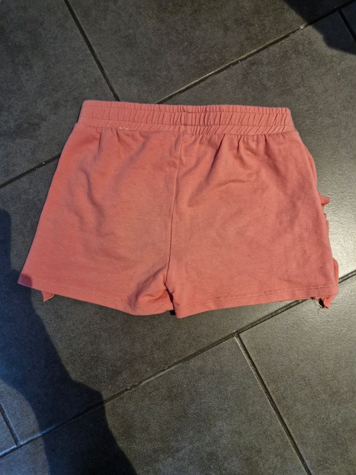 Short 8 ans - photo numéro 3