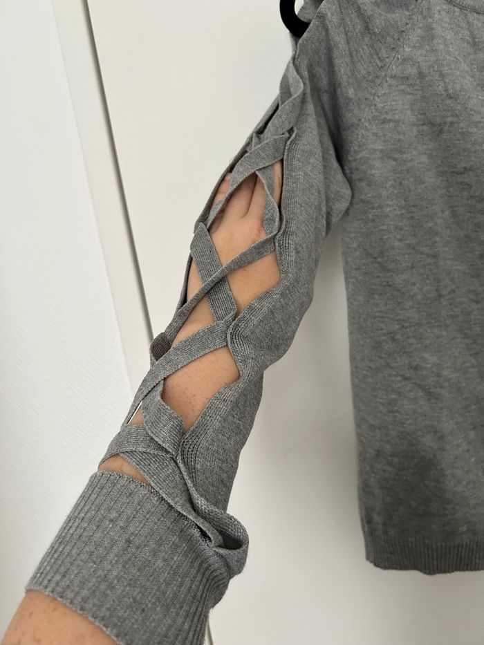 Pull gris manches longues ajourées col rond Taille Unique - photo numéro 2