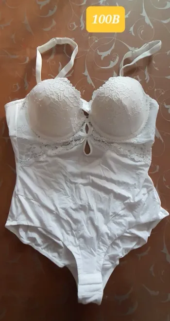 Body blanc dentelle