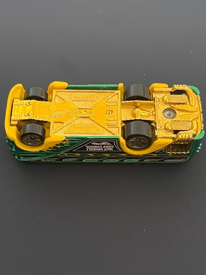 Bus Hot Wheels - photo numéro 6