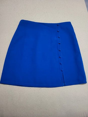 Magnifique jupe bleu .