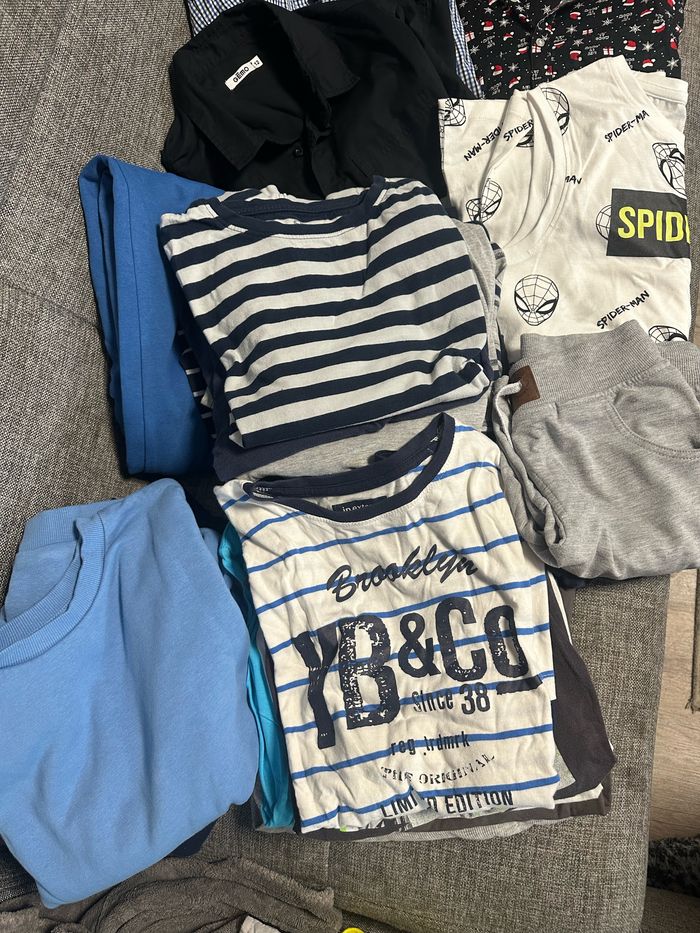 Lot vêtements 12 ans - photo numéro 4