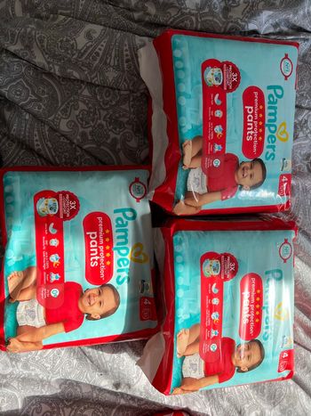 Pampers premium protection pants taille 4 