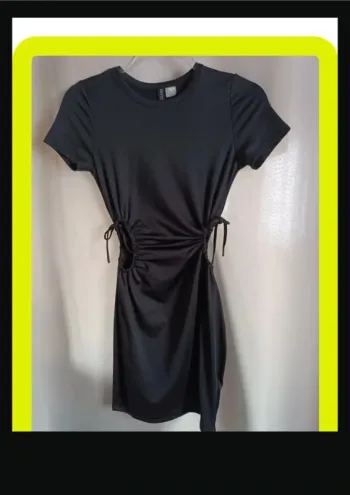 Robe h&m taille s neuve