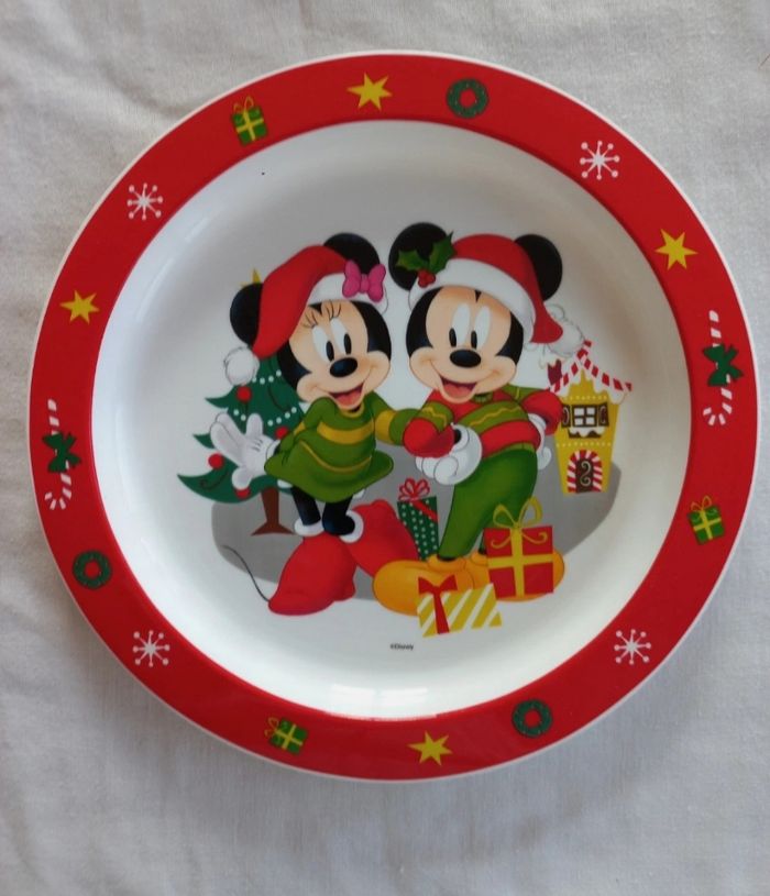 Ensemble vaisselle de Noël Mickey en plastique - photo numéro 7