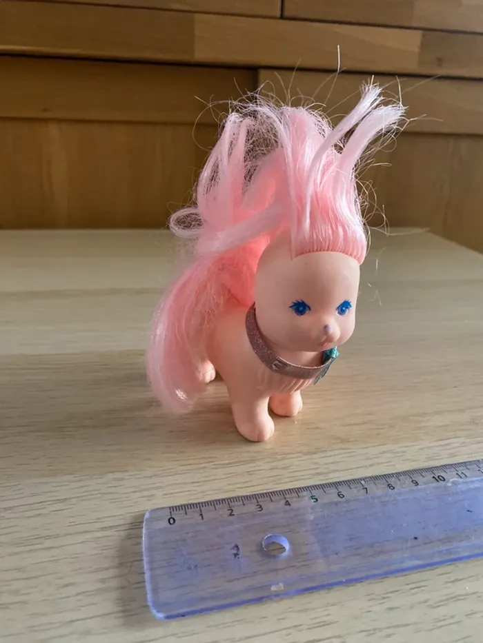 Mattel dame boucleline lovely locks lady puppy frivoline