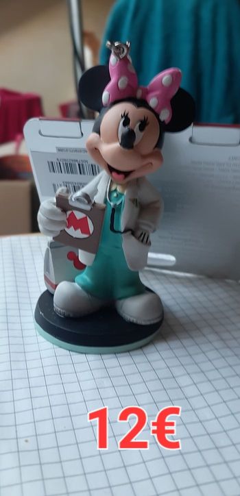 Figurine Disney minnie