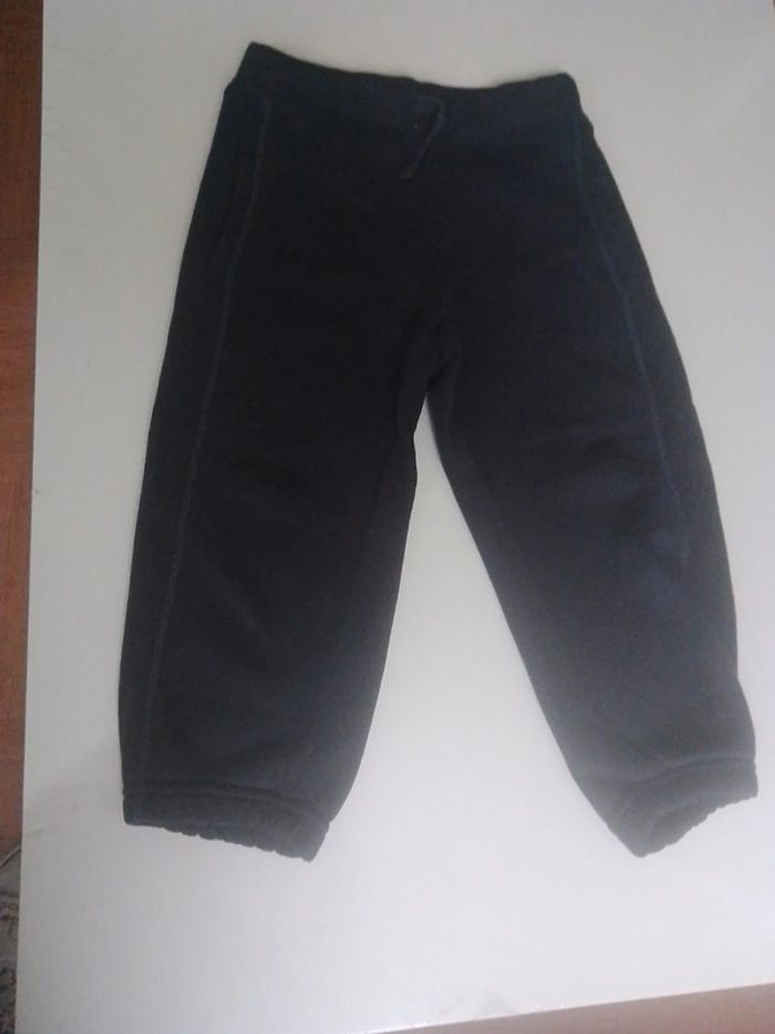 2 bas de jogging 4/5 ans - photo numéro 3