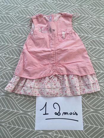 Très belle robe d’été 12 mois