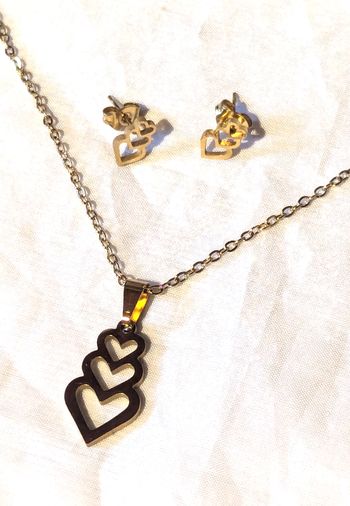 Parure Bijoux Triple Cœurs Entassés Tailles Croissantes Amour Bijoux Dorés Fantaisies Femmes