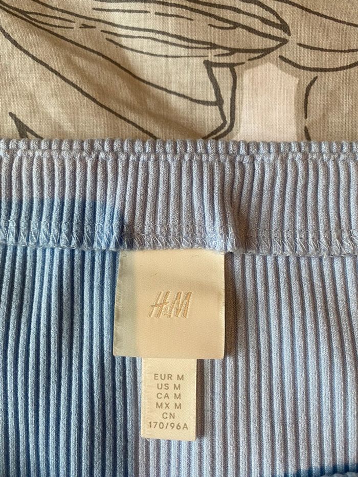 Blouse courte épaules dégagées - photo numéro 2
