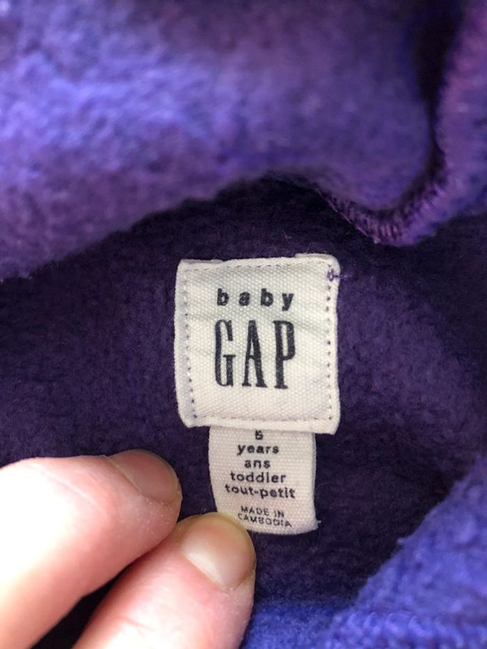 Polaire GAP 5 ans en parfait état - photo numéro 4