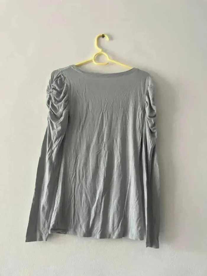Haut gris - Taille 14 ans - photo numéro 5