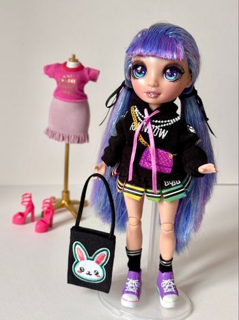 Violet custom Rainbow High 