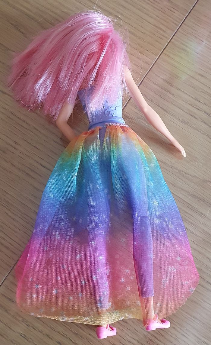 Barbie dreamtopia avec licorne - photo numéro 3
