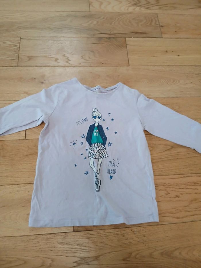 T shirt lila manche longues 6 ans