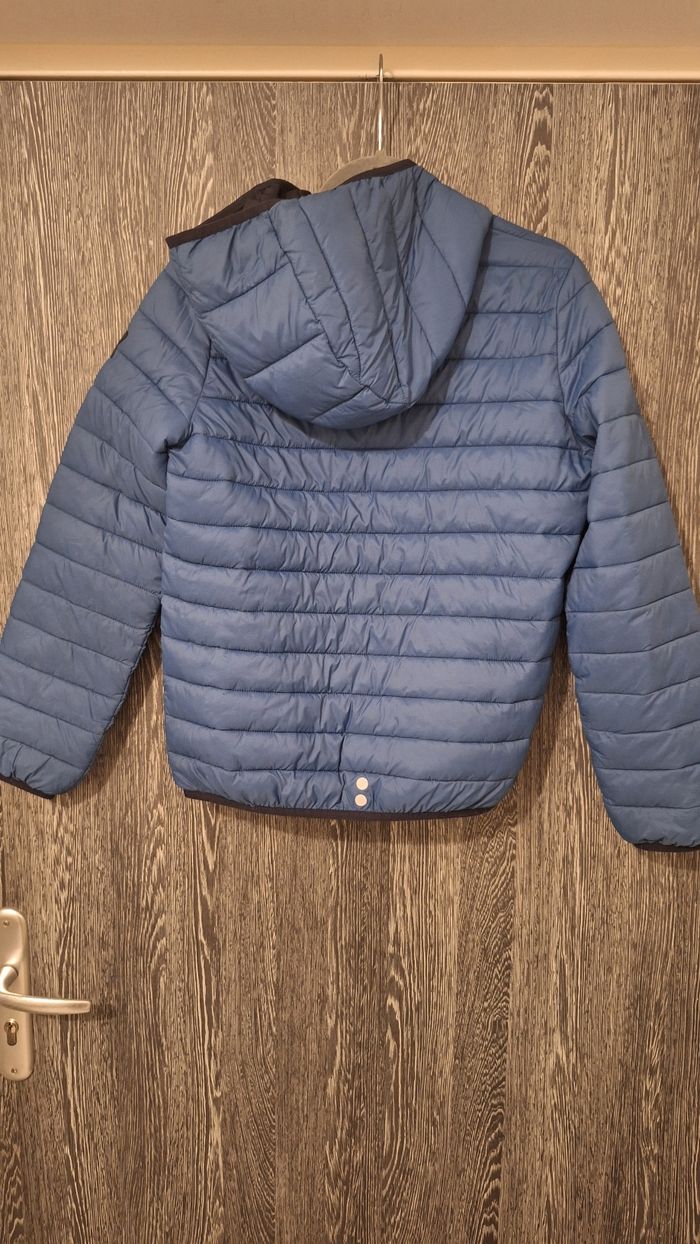 Doudoune légère déperlante bleu et blanc à capuche - photo numéro 2