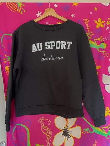 Sweat noir et blanc M