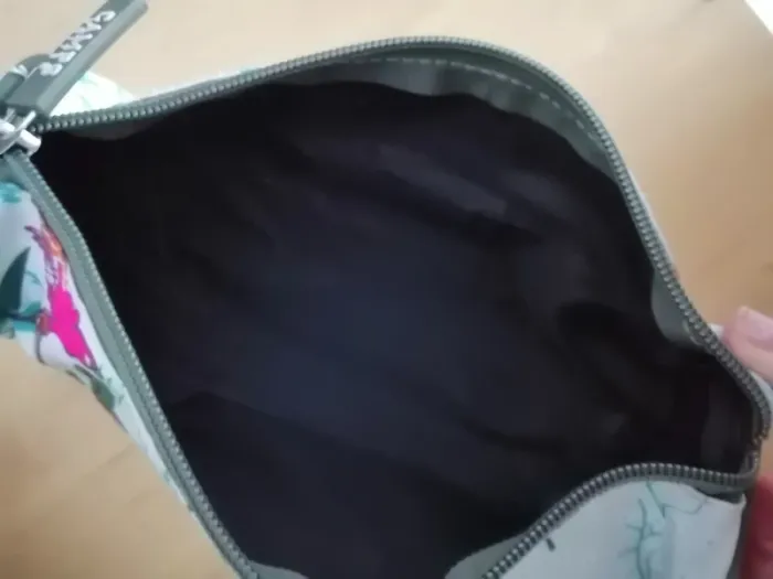 Cartable avec trousse - photo numéro 7