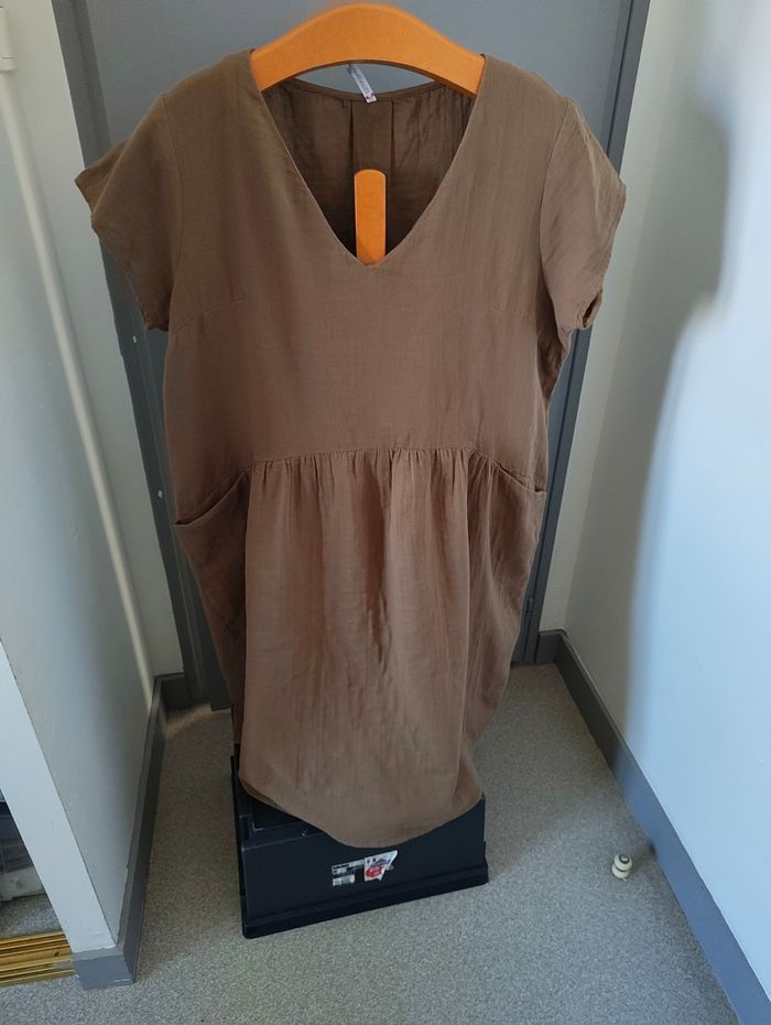 Robe légère marron