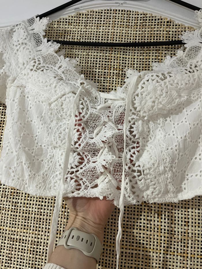 Top broderie anglaise - photo numéro 2